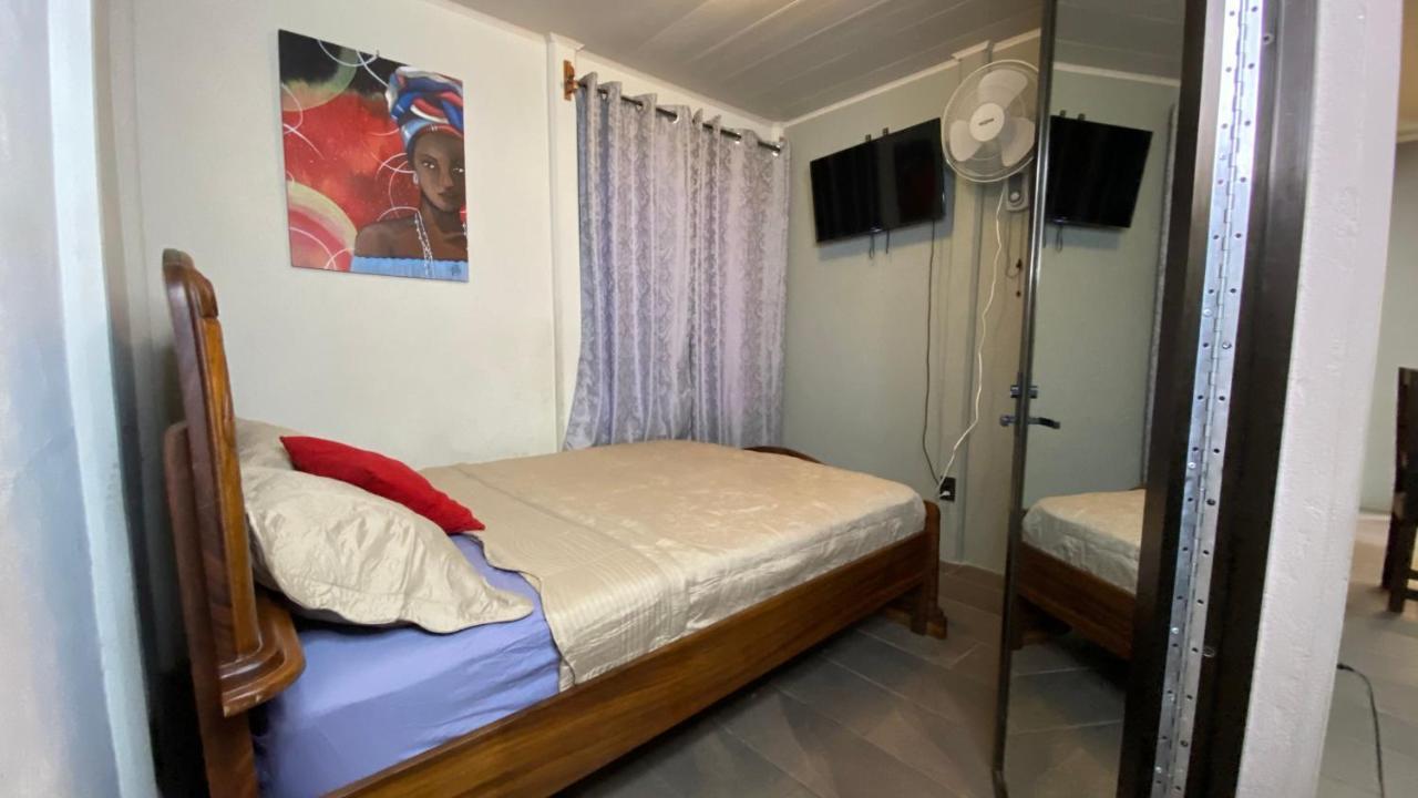 Apartamento Harmonious House Sierpe Exterior foto