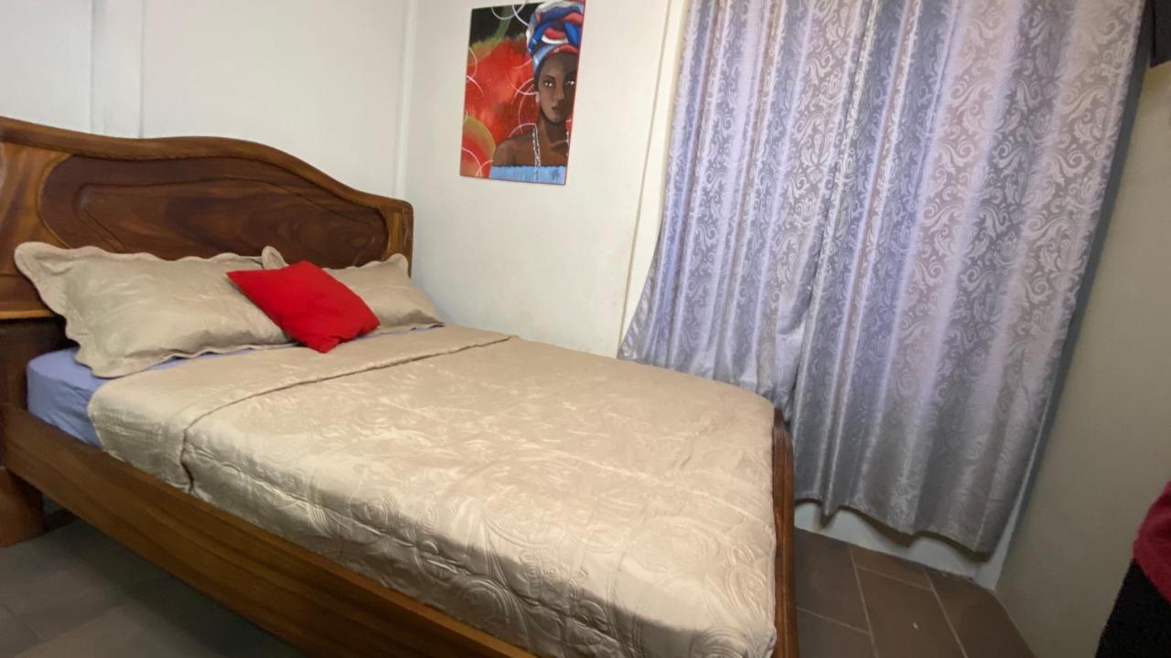 Apartamento Harmonious House Sierpe Exterior foto